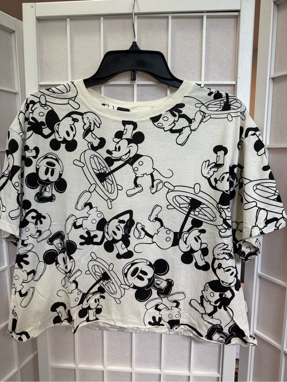 Women’s Crop Black & White Mickey Mouse Graphic Tee